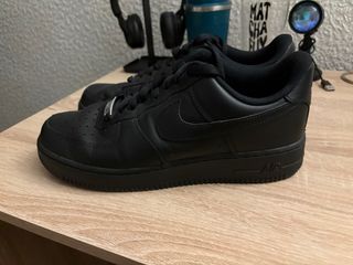 Nike Air Force 1 Negras Talla 42 Auténticas