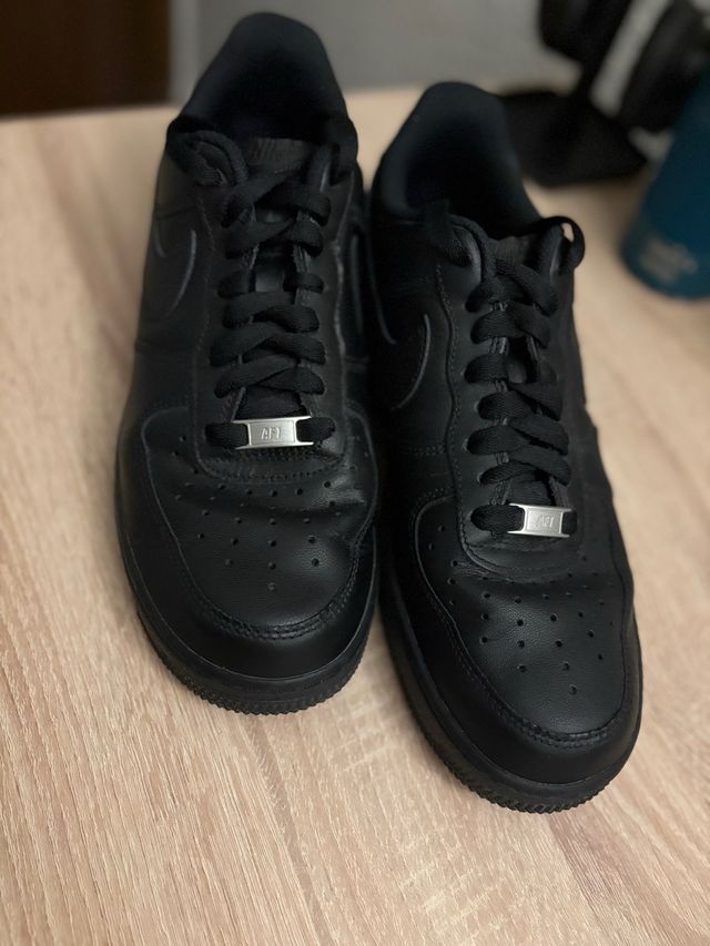 Nike Air Force 1 Negras Talla 42 Auténticas