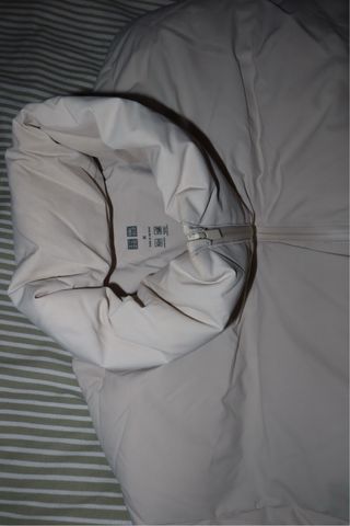 Abrigo Uniqlo blanco