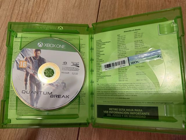 Resident Evil 4 Xbox Steelbook + Quantum Break One