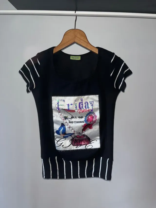 Camiseta Estampada San Remo Negra Multicolor