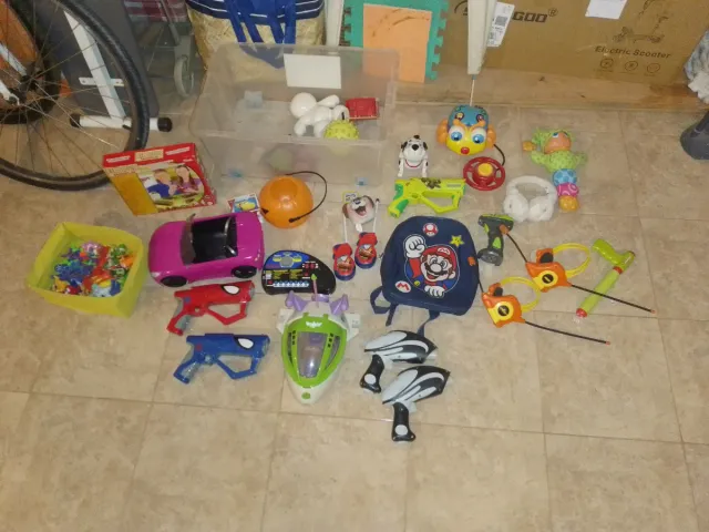Lote de juguetes varios