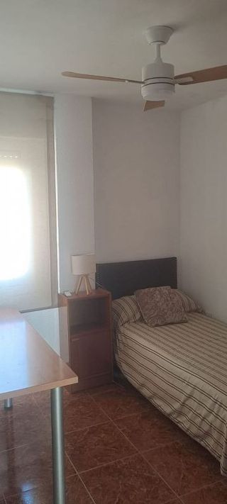 Piso en alquiler en El Tardón - El Carmen en Sevilla