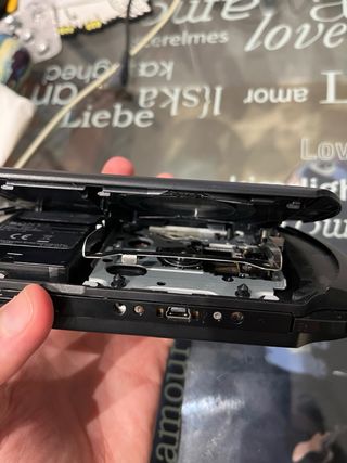 Sony PSP-E1004 Street Negra