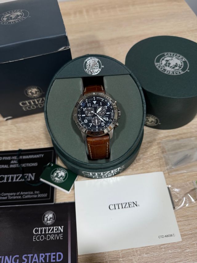 Reloj Citizen Eco-Drive Titanium E812-S030471