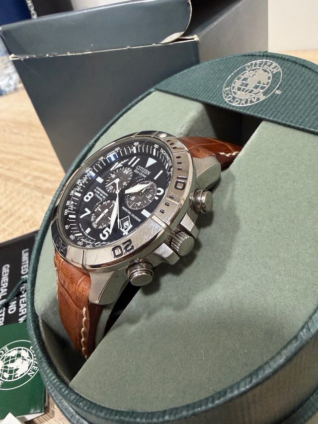 Reloj Citizen Eco-Drive Titanium E812-S030471