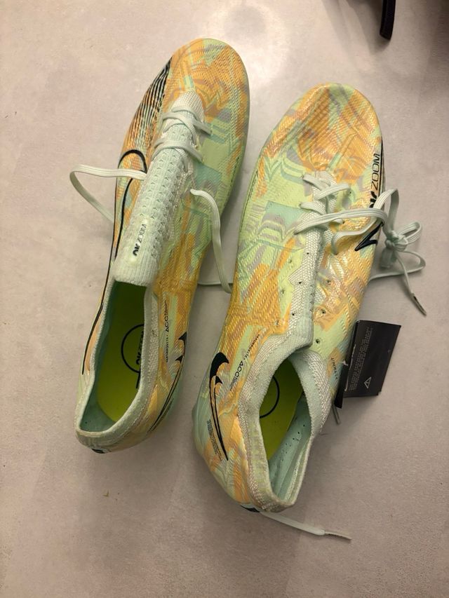 Botas de fútbol Nike gama alta