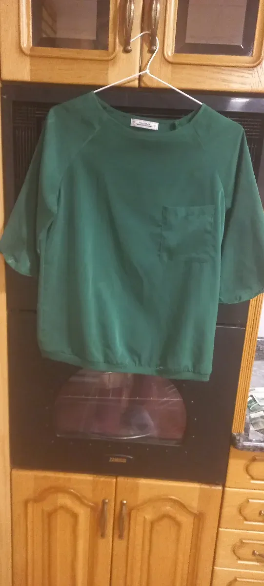 Blusa Pull&Bear verde Talla XS