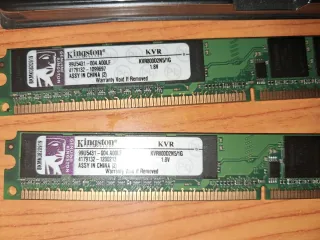 4 Módulos RAM DDR2 800MHz Kingston 1GB