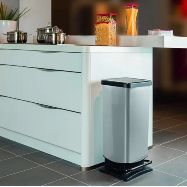 Cubo basura 40L plástico