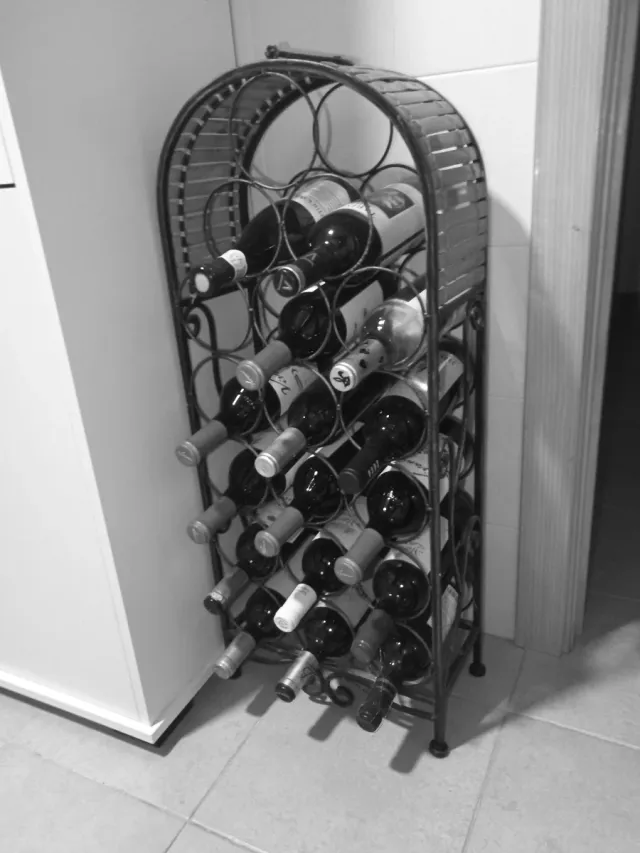 Botellero Metálico Negro