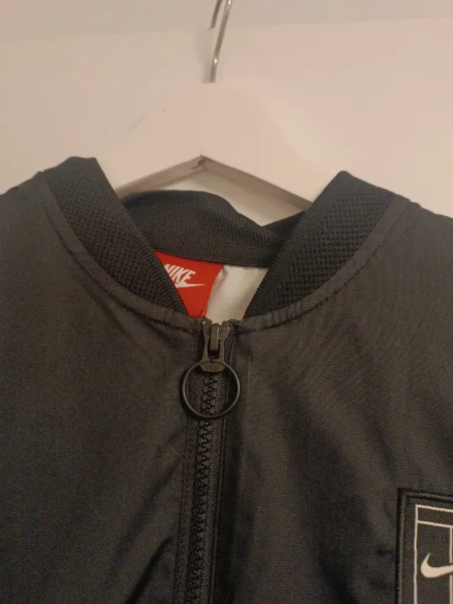 Chaqueta Nike Negra Ligera