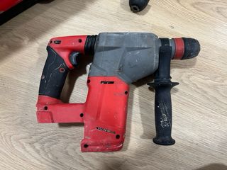 Taladro percutor Milwaukee M18 FUEL