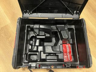 Taladro percutor Milwaukee M18 FUEL