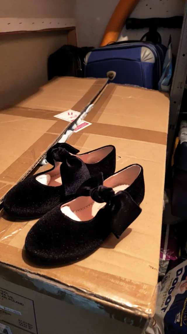 Merceditas Tizzas Talla 27 Negro Terciopelo