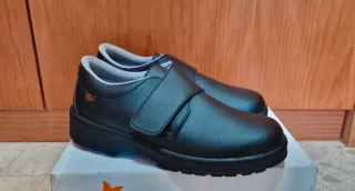 Zapatos de cocina negros