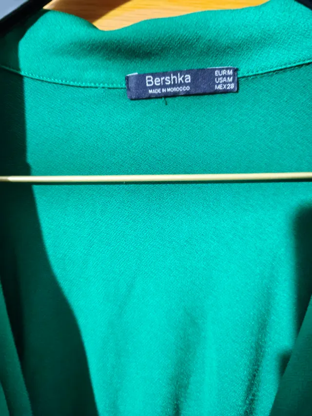 Body Bershka verde talla M