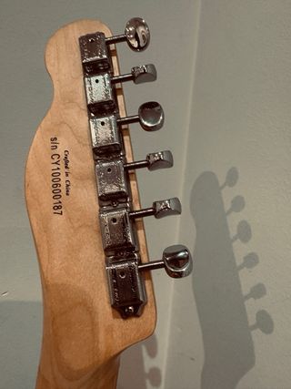 Squier Telecaster con mejoras