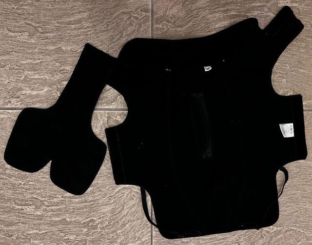 Impermeable Kruuse para perro Talla M. Como nuevo.