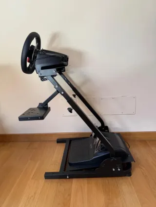 Volante Logitech G29 con soporte y pedales