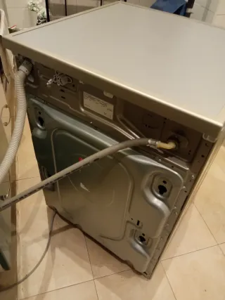 Lavadora Bosch Serie 6 INOX 6 meses de uso