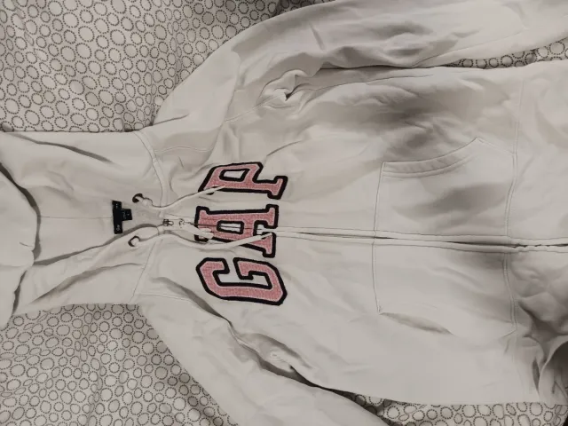 Sudadera Gap Blanca con Logo Rosa