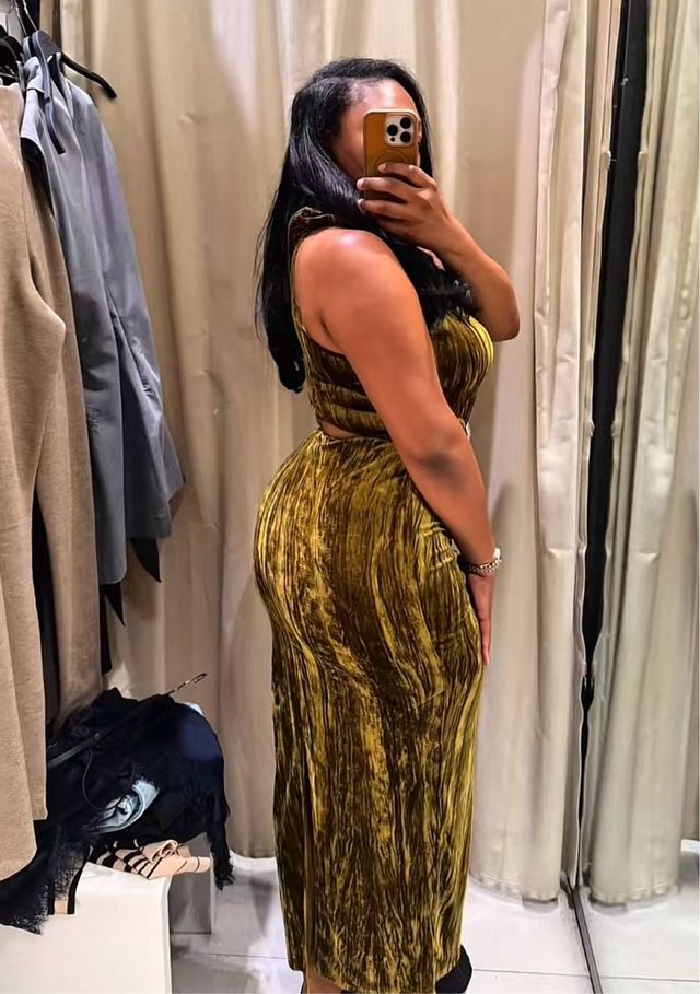 Vestido Zara verde/dorado abierto