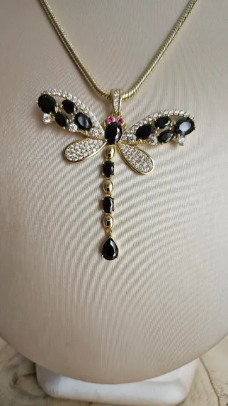 Collar y dije libélula laminado 14k