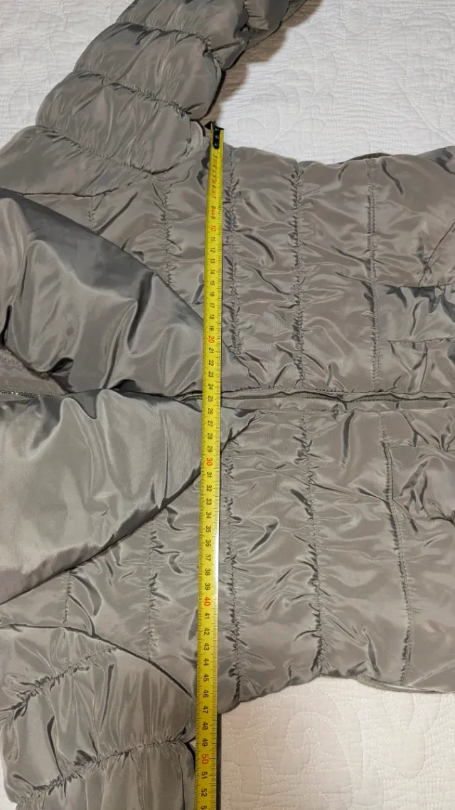 Abrigo acolchado invierno gris