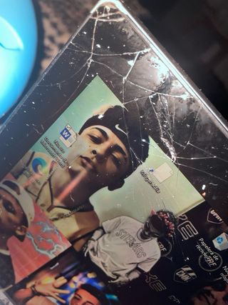 Ordenador portátil Lenovo gris