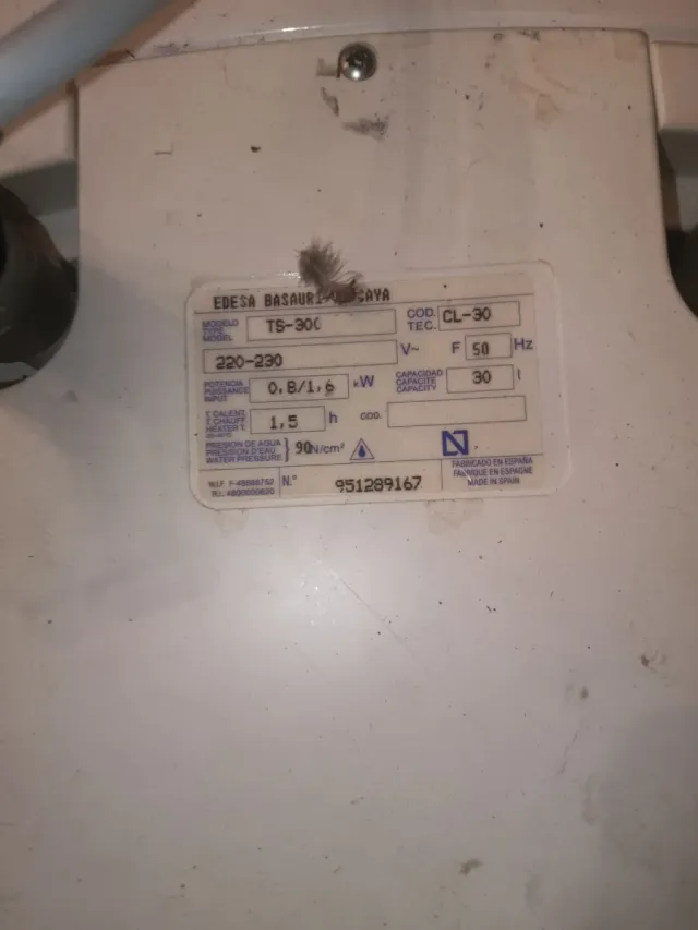 Termo eléctrico EDESA blanco