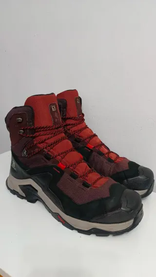 Botas Salomon Trekking Negras/Rojas