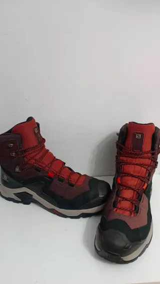 Botas Salomon Trekking Negras/Rojas