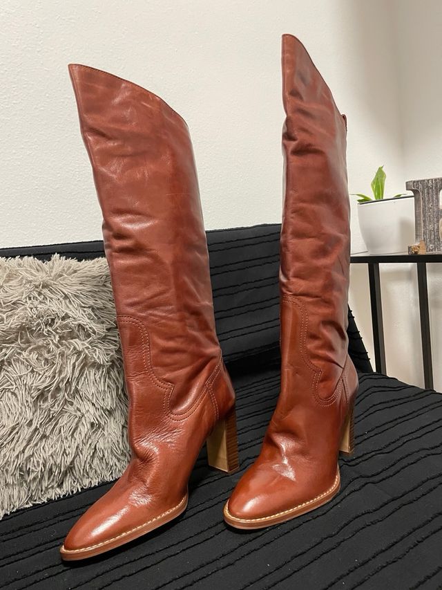 Botas altas de piel Zara marrones