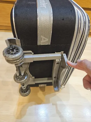 Maleta grande asul marino