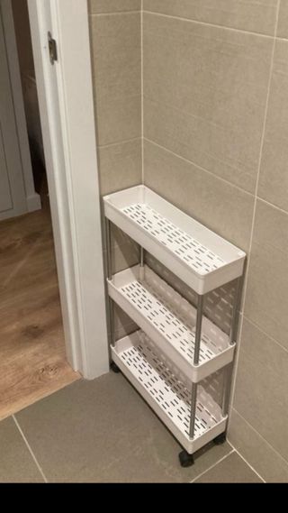 Estantería estrecha 3 baldas