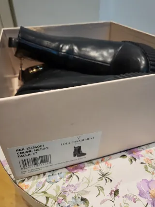Botines tacón Lola Casademunt negros talla 37