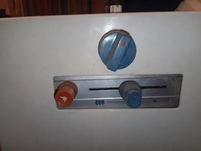 Termo Junkers  ( a Butano )