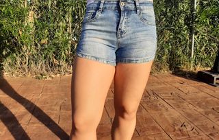 Pantalones cortos vaqueros con adorno