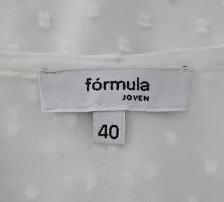 Blusa blanca Formula Joven talla 40