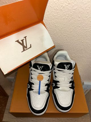 Zapatillas Louis Vuitton Blancas y Negras