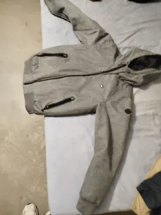 Chaqueta Quiksilver Gris con Capucha