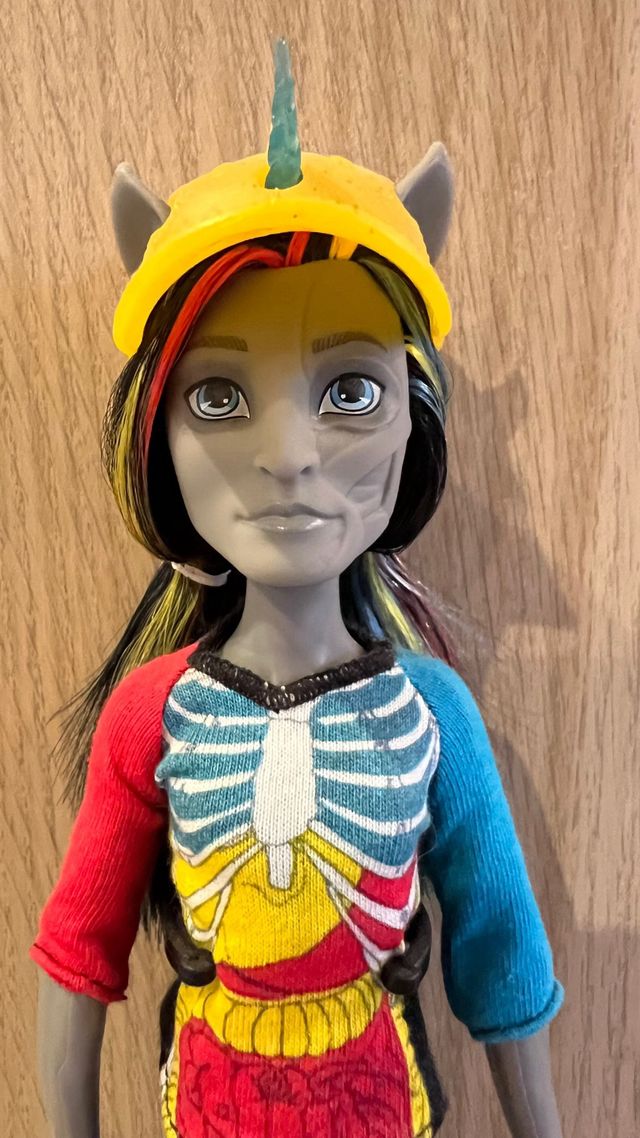 Monster High Neighthan Freaky Fusion Muñeco