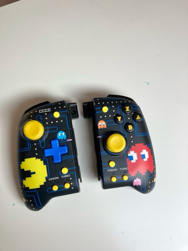 Joy-con Nintendo switch Hori split pad Pac-man
