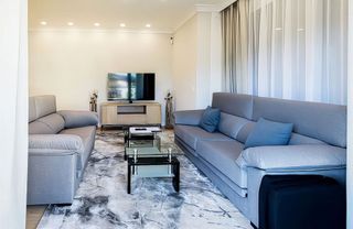 Piso en alquiler en Nueva Andalucía centro en Marbella