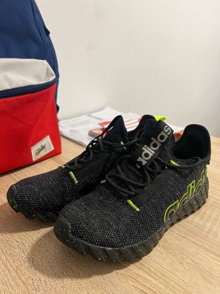 Zapatillas Adidas Negras y Verdes