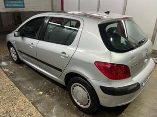 Peugeot 307 5P XR 1.6