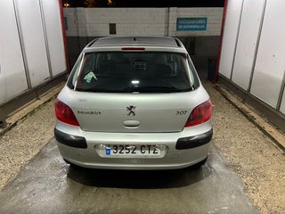 Peugeot 307 5P XR 1.6