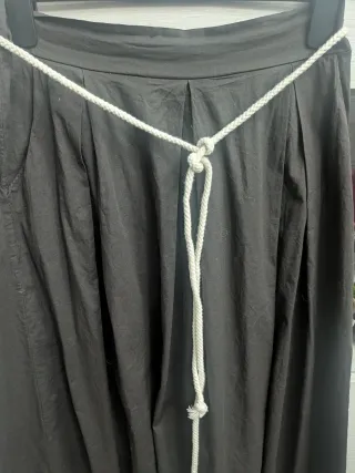 Falda marron con cordón