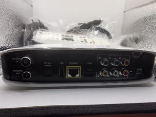 Vodafone TV Full HD con Mando y Cables